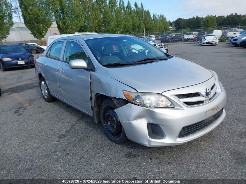2013 TOYOTA COROLLA S/LE