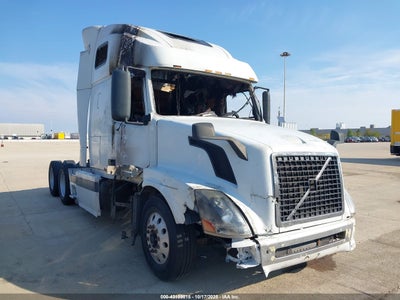 2005 VOLVO VN VNL
