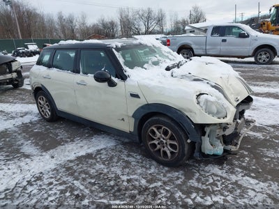 2017 MINI CLUBMAN COOPER