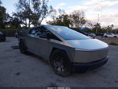 2024 TESLA CYBERTRUCK CYBERBEAST