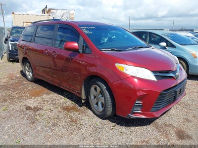 2019 TOYOTA SIENNA LE 7 PASSENGER