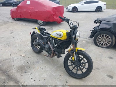 2015 DUCATI SCRAMBLER 800