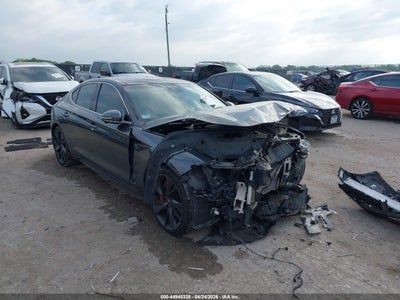 2022 GENESIS G70 3.3T RWD