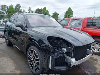 2025 PORSCHE CAYENNE GTS