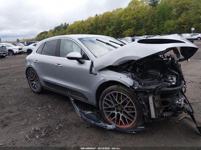 2019 PORSCHE MACAN S