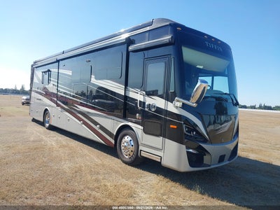 2023 FREIGHTLINER CHASSIS XC