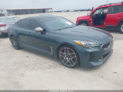 2022 KIA STINGER GT2