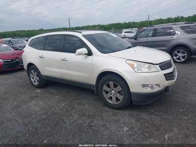 2011 CHEVROLET TRAVERSE 2LT