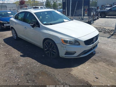 2017 VOLVO S60 T5 DYNAMIC