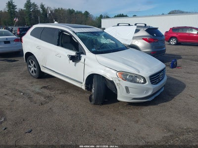 2014 VOLVO XC60 T6 R-DESIGN