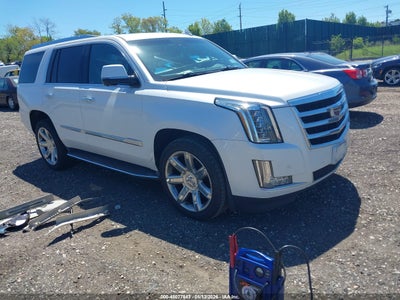 2016 CADILLAC ESCALADE LUXURY COLLECTION