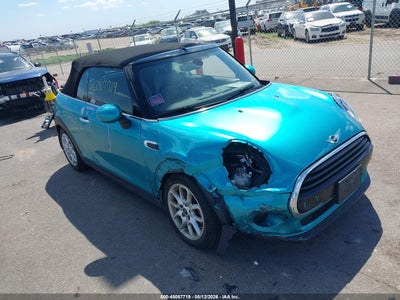 2017 MINI CONVERTIBLE COOPER