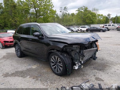 2021 VOLVO XC90 T5 MOMENTUM 7 PASSENGER