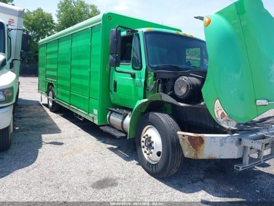 2005 INTERNATIONAL 4000 4300