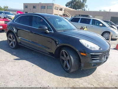 2016 PORSCHE MACAN S