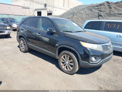 2011 KIA SORENTO EX