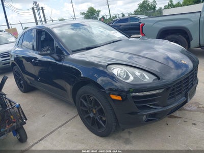 2015 PORSCHE MACAN S