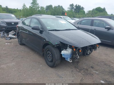 2019 HYUNDAI ELANTRA SE