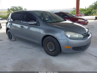 2013 VOLKSWAGEN GOLF 2.5L 4-DOOR
