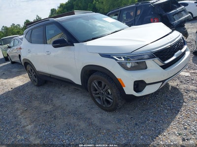 2023 KIA SELTOS S
