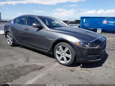2017 JAGUAR XE 25T PRESTIGE