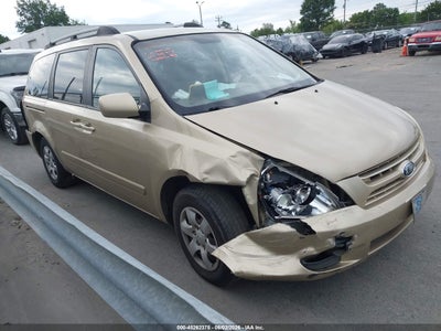 2008 KIA SEDONA LX