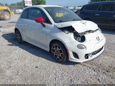 2015 FIAT 500 TURBO