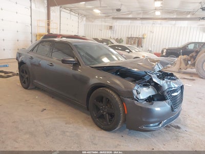 2016 CHRYSLER 300 300S