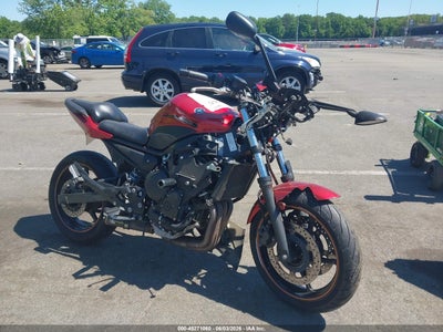 2011 YAMAHA FZ6 R