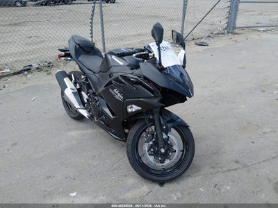 2026 KAWASAKI EX500