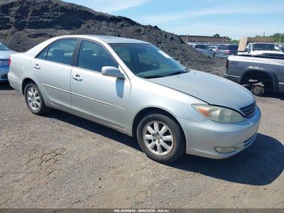 2004 TOYOTA CAMRY XLE V6