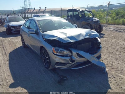 2017 VOLVO S60 T5 DYNAMIC
