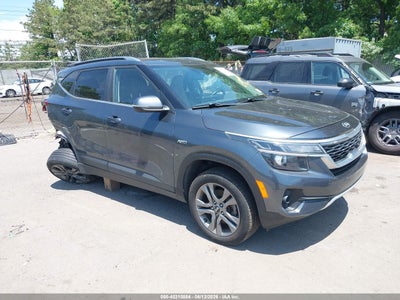 2021 KIA SELTOS S