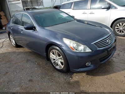 2013 INFINITI G37 JOURNEY