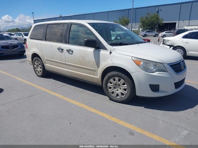2009 VOLKSWAGEN ROUTAN S