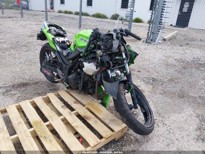 2014 KAWASAKI EX300 A