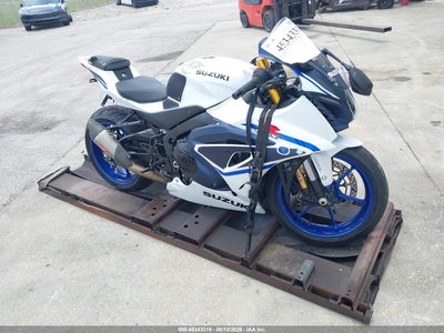 2023 SUZUKI GSX-R1000 R