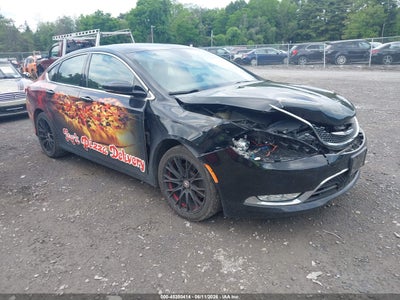 2016 CHRYSLER 200 C