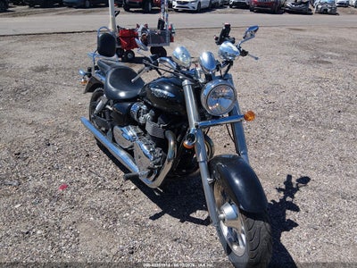 2013 TRIUMPH MOTORCYCLE AMERICA
