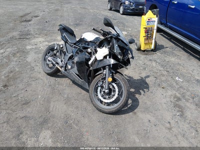 2014 KAWASAKI EX300 A