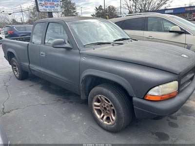 2004 DODGE DAKOTA SPORT