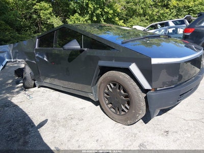 2024 TESLA CYBERTRUCK CYBERBEAST