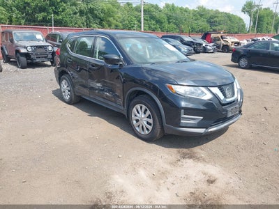 2017 NISSAN ROGUE S