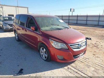 2011 VOLKSWAGEN ROUTAN SE