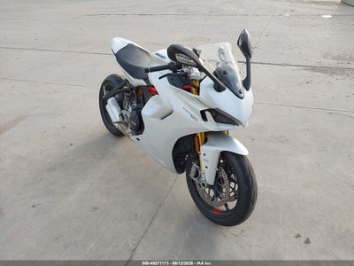 2021 DUCATI SUPERSPORT