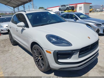 2023 PORSCHE MACAN T