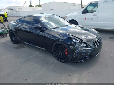 2009 INFINITI G37 JOURNEY
