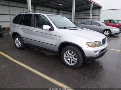 2004 BMW X5 3.0I