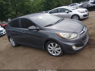 2012 HYUNDAI ACCENT SE