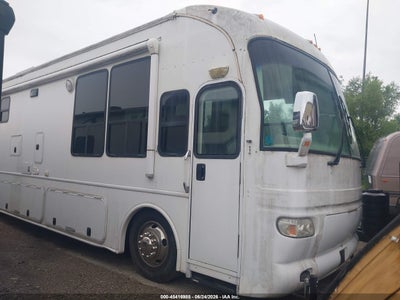 2007 FREIGHTLINER CHASSIS X LINE MOTOR HOME